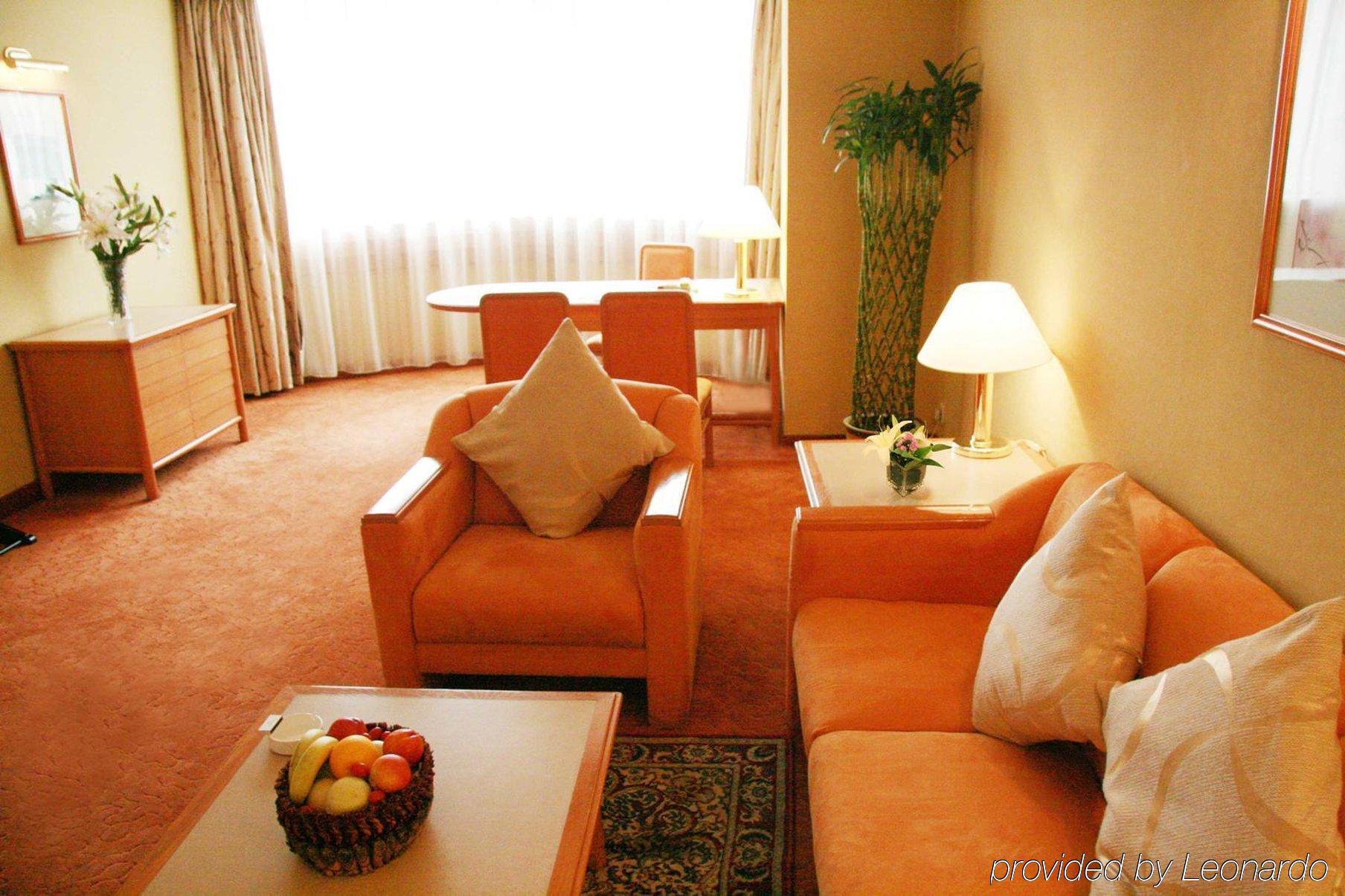 Gloria Plaza Shenyang Hotel Kamer foto